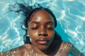 Ebony Pool's Instagram, Twitter & Facebook