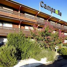 Maybe you would like to learn more about one of these? Hotel Campanile Salon De Provence A Salon De Provence
