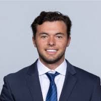 Randall Hart's Instagram, Twitter & Facebook