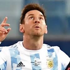 Lionel messi has become a free agent after the barcelona star's contract expired at. Psg Aprovecha Su Estatus Y Manda Oferta Millonaria A Lionel Mesi