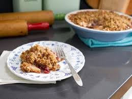 Cran Apple Crisp Recipe Trisha Yearwood Recipes Food Network Recipes Apple Crisp Recipes