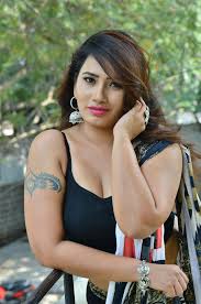 See more ideas about cleavage hot, cleavage, gym shorts womens. Rohit Swag Ø¹Ù„Ù‰ ØªÙˆÙŠØªØ± Sanjananaidu Saree Sleeveless Sareefashion Sareeblouse Sarees Sareephoto Blackblouse Sareelover Sareeseduction Sareewomen Cute Hot Cleavage India Sareeindia Indian Desigirl Sareesoverseas Designersarees Girls