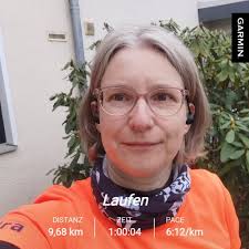 Preparing for the EWR we are running the HM in Prague today and tomorrow HM  in Berlin. Wish us luck. And I met Zdenek Chmel, who lives in Prague and  will run