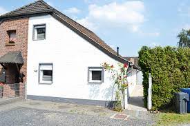 Haus kaufen in viersen leicht gemacht: Fur Den Handwerker Alteres Haus In Viersen Ummer Schormann Immobilien