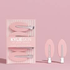 Kylie jenner's makeup line has taken the beauty world by storm. Haarspange Kylie Skin By Kylie Jenner Kylie Jenner Skin Germany