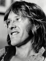 Jefferson Airplane Co-Founder Paul Kantner Dead at 74