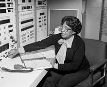 L'histoire de katherine johnson, dorothy vaughn et mary jackson, les cerveaux derrière le premier voyage spatial habité réussi par les américains en 1962. Les Figures De L Ombre Wikipedia