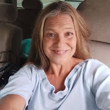 Are there local bakeries that offer gluten and dairy free cakes and/or  cupcakes in Grand Blanc?