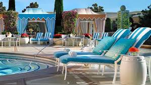 19 Best Pools In Las Vegas Hours Cabana Day Bed Beach Lazy River