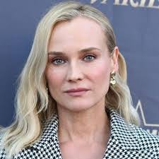 Marce Wilson's Instagram, Twitter & Facebook