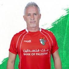 Ivo basay łącznie wystąpił w reprezentacji chile 24 razy i strzelił 7 goli. Dvs7lcwfi M4im