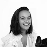 Prerna Sinha's Instagram, Twitter & Facebook