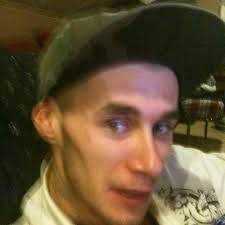 victor archer (@rehcrarotciv)