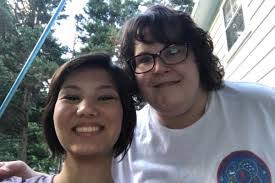 Amy Coxon's Instagram, Twitter & Facebook