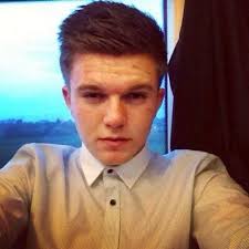 hayley pollock (@hayleypollock99)