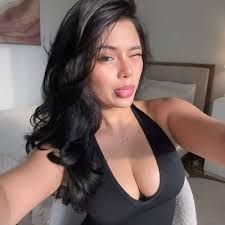 Ashley Runge (@RungeAshley)