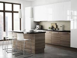 Cuisine Americaine Optez Pour Un Espace De Vie Convivial Grace A La Cuisine Americaine Elle Decoration Cuisine Americaine Style Cuisine Cuisine Ikea