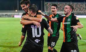 Profilo twitter ufficiale del venezia fc non puoi stare seduta con gli uomini, le donne non giocano a calcio. Playoff Serie B Il Cittadella Elimina 1 0 Il Brescia Ora Il Monza Venezia 3 2 Dts Contro Il Chievo C E Il Lecce Primapagina Calciomercato Com