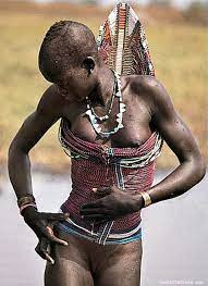 schwarz afrikanische nackte Frauen - Bilder von nackten Negerinnen