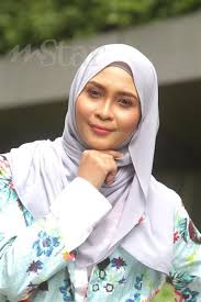 Korang boleh tengok kat sana secara percuma!senang je caranya:1. Siti Nordiana Dan Suami Siti Nordiana Tunjuk Gambar Sh00t Pre Wedding Bersama Video Muzik Rasmi Untuk Single Terbaru Siti Nordiana Berjudul Hatiku Milikmu Lee Pertk