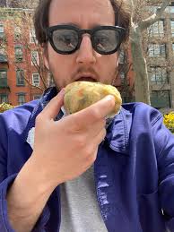 Zach Hecht (@ZacharyHecht)