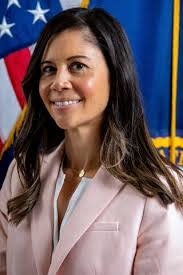 Lori Rawson's Instagram, Twitter & Facebook