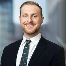 It's official! Last week, I went back to my hometown to be sworn in by  Judge Dwight Stokes—someone who has been such a great supporter throughout  my law school experience. I felt