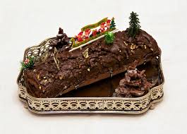It doesn't let the butter melt into the batter as easily and helps the. Yule Log Cake Wikipedia
