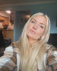 𝐑𝐎𝐁𝐈𝐍 𝐌𝐀𝐑𝐂𝐔𝐒 (@robinm_realtor) • Instagram photos and videos