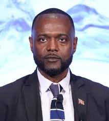 Listen , a lot of people talking shit about Phillip Alexander, but It don't  have not one politician in Trinidad and Tobago more intelligent than this  man. (Not one)🇹🇹🇹🇹🇹🇹🇹🇹