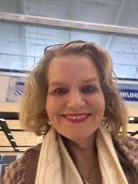 Love this amazing woman. She built a water empire (called @hint ) and made  me a forever fan. She has been an inspiration to me since we met eight  years ago at