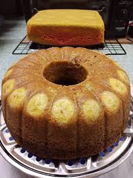 2 cawan tepung gandum 1 cawan gula 1 cawan minyak 1 cawan pisang yang siap dilenyek 4 biji telur 1 sudu teh soda bikarbonat 1 sudu teh baking powder 2 sb serbuk koko esen vanilla. Kuali Mama Kek Pisang Kukus Resepi 2cwn Tepung Ayak ÙÙŠØ³Ø¨ÙˆÙƒ