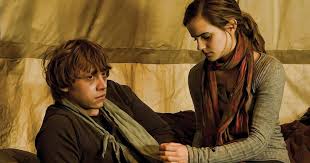 Is This When Lavender Started To Like Ron?? #Lavenderandron #Hogwartsr... |  Tiktok