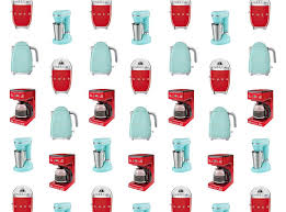 15 vintage kitchen accessories that are