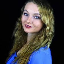 Kyra Behringer, Realtor