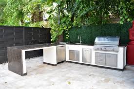 Kitchen & home appliances : Delta Heat Outdoor Kitchen Luxapatio