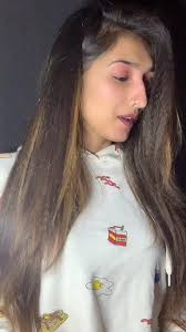 Mithi Shukla🥀 (@mithishukla312)