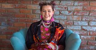 Karin anne lloyd on monday, july 12, 2021, karin anne lloyd passed away at the age of 72. Rozhovor S Karin Ann Moda Make Up I Vlasy Jsou Pro Me Podstatne Vyjadruji Jak Se Citim Evropa 2