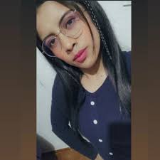 Laura Camila (@LauraCaamila_)