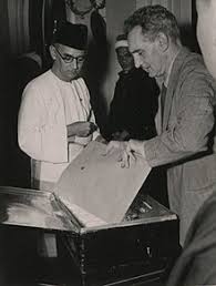According to convention, the menteri besar is the leader of the majority party or largest coalition party of the johor state legislative assembly. Johor Wikipedia