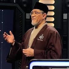 Dr zamri zainal abidin is a radio astronomy researcher who focuses on exploring the fundamental and applications of deep space astrophysics and solar astronomy sciences. Jadual Minggu Ini Minda Super Dr Danial Zainal Abidin Facebook