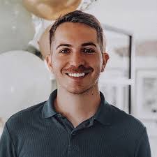 Mike Stembridge's Instagram, Twitter & Facebook