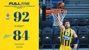 De colo'nun oyuna ağırlığını koymasıyla yeniden üstünlüğünü eline alan. P5vsqufy5frp1m