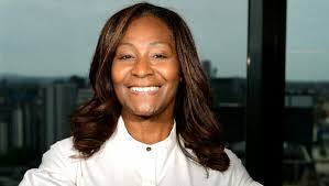 Anna Allington's Instagram, Twitter & Facebook