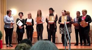 Fordern sie ein angebot von mehreren firmen in ihrer nähe an. Urkundenubergabe In Den Berufen Der Haus Und Landwirtschaft Matthias Erzberger Schule