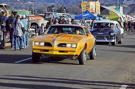 Yep You Never Know What You Re Going To See In Pomona Firebird Lowrider Yes Please More Info At Https Classic Car Show Classic Cars Car Show