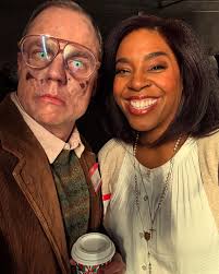 Let's welcome bachelor number 2