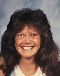 Danielle Mangold's Instagram, Twitter & Facebook