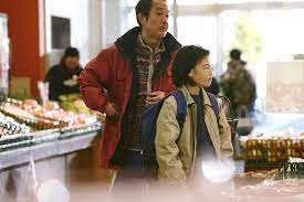 Shoplifters shows us that family is simply a concept, a social construct that has little to do with genetics and instead springs from love. Shoplifters Der Andere Film Ch
