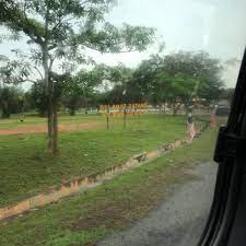 Located just beyond pantai pasir hitam, tanjung rhu has one of langkawi's best shorelines. Kem Bina Negara Tanjung Rhu Government Building In 42700